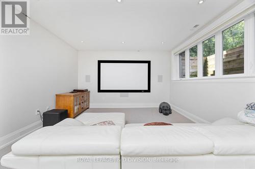 140 Mona Drive, Toronto C04, ON - Indoor Photo Showing Bedroom