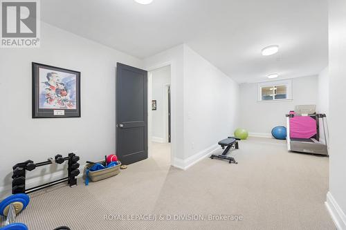 140 Mona Drive, Toronto C04, ON - Indoor