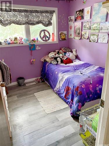 105 Assiniboia Avenue, Assiniboia, SK - Indoor Photo Showing Bedroom