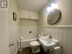 Washroom - Main Fl - 