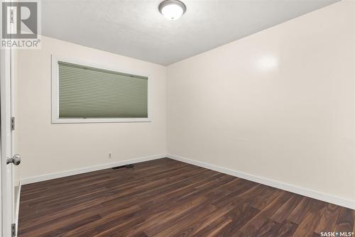 4814 7Th Avenue, Regina, SK - Indoor Photo Showing Other Room