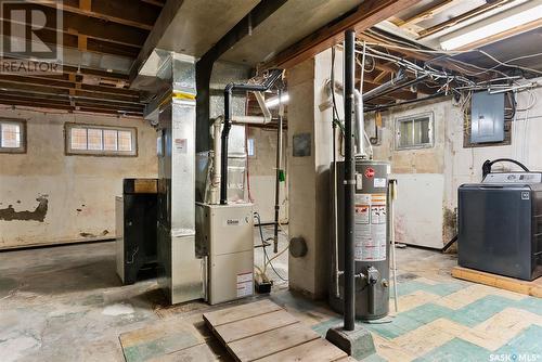 4814 7Th Avenue, Regina, SK - Indoor Photo Showing Basement