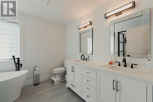 42 Pepperwood Drive, St. John'S, NL - Indoor Photo Showing Bathroom