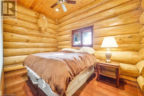 240 Kanichee Mine Road, Temagami, ON - Indoor Photo Showing Bedroom