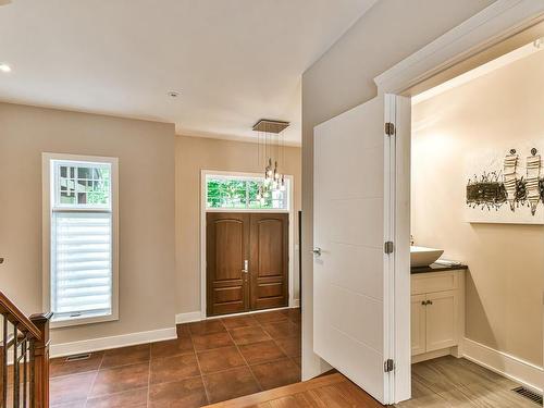 Powder room - 51 Rue Balmoral, Morin-Heights, QC - Indoor Photo Showing Other Room