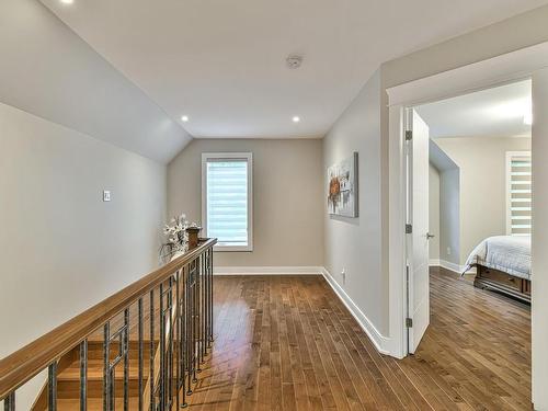 Staircase - 51 Rue Balmoral, Morin-Heights, QC - Indoor Photo Showing Other Room