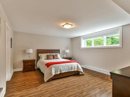 Chambre Ã Â coucher - 51 Rue Balmoral, Morin-Heights, QC - Indoor Photo Showing Bedroom