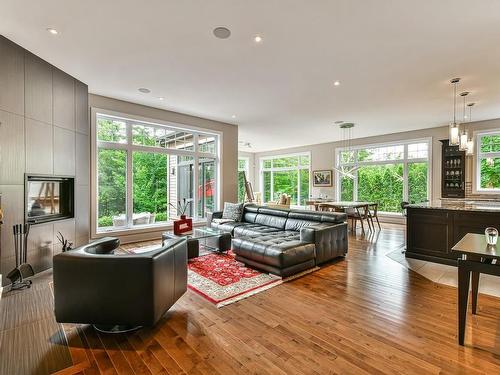 Salon - 51 Rue Balmoral, Morin-Heights, QC - Indoor Photo Showing Living Room With Fireplace