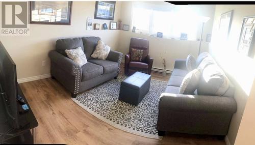 2 Sunset Drive, Clarenville, NL - Indoor Photo Showing Living Room