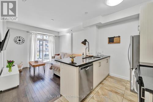 302 - 2486 Old Bronte Road, Oakville, ON - Indoor Photo Showing Kitchen With Stainless Steel Kitchen