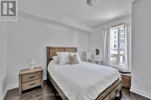 302 - 2486 Old Bronte Road, Oakville, ON - Indoor Photo Showing Bedroom