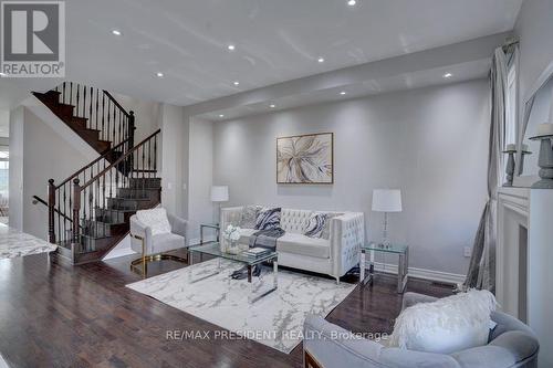 17 Zamek Street, Brampton, ON - Indoor Photo Showing Living Room