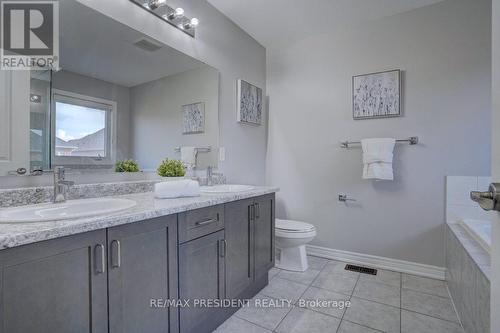 17 Zamek Street, Brampton, ON - Indoor Photo Showing Bathroom