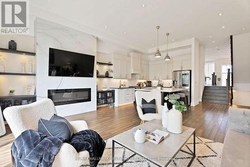 663 Oxford Street, Toronto (Mimico), ON - Indoor Photo Showing Living Room With Fireplace