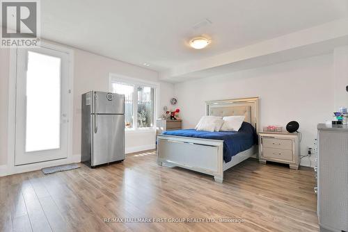 663 Oxford Street, Toronto (Mimico), ON - Indoor Photo Showing Bedroom