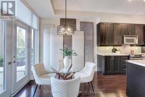 101 - 9 Burnhamthorpe Crescent, Toronto, ON - Indoor Photo Showing Dining Room