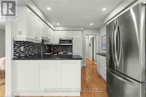 293 Mississaga Street, Oakville, ON - Indoor Photo Showing Kitchen With Stainless Steel Kitchen