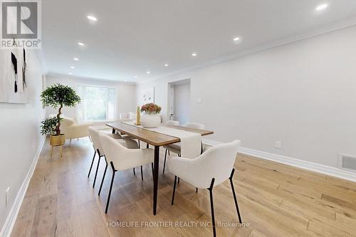 1436 Livingston Road, Oakville (Iroquois Ridge South), ON - Indoor Photo Showing Dining Room