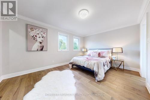 1436 Livingston Road, Oakville (Iroquois Ridge South), ON - Indoor Photo Showing Bedroom