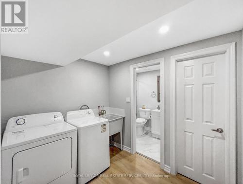 302 Melvin Avenue, Hamilton, ON - Indoor Photo Showing Laundry Room