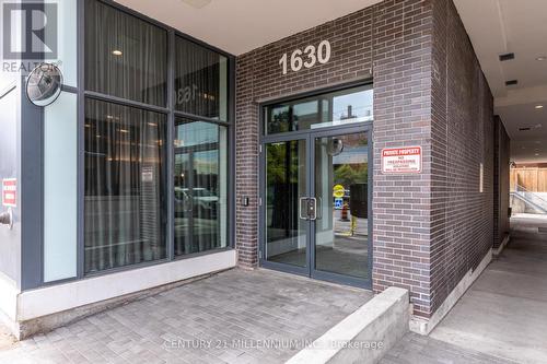 302 - 1630 Queen Street E, Toronto, ON - Outdoor With Exterior