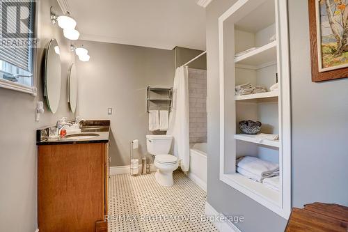 422 - 40 Museum Drive, Orillia, ON - Indoor Photo Showing Bathroom