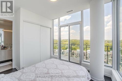 Ph 812 - 4208 Dundas Street W, Toronto, ON - Indoor Photo Showing Bedroom