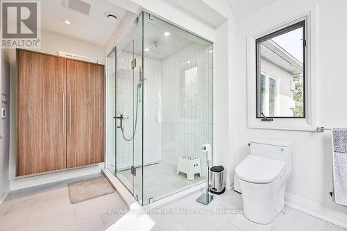 A - 1430 Hurontario Street, Mississauga, ON - Indoor Photo Showing Bathroom