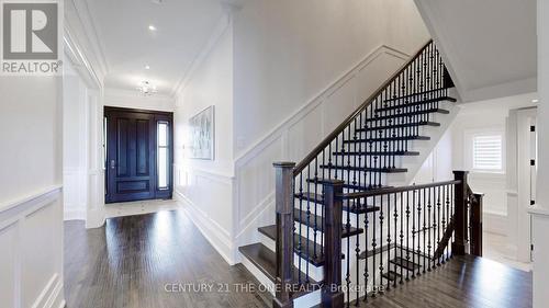 17 Creekview Avenue, Richmond Hill, ON - Indoor Photo Showing Other Room