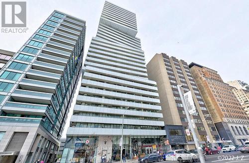 1601 - 200 Bloor Street W, Toronto (Annex), ON - Outdoor With Facade