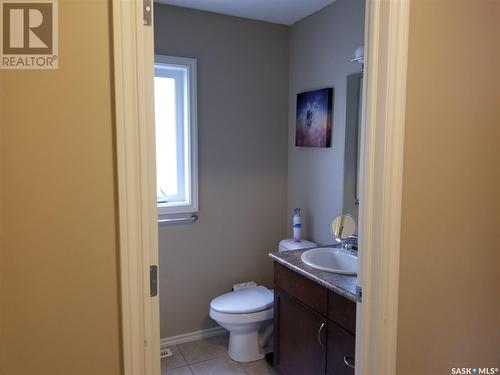 2319 Riverbend Crescent, Regina, SK - Indoor Photo Showing Bathroom