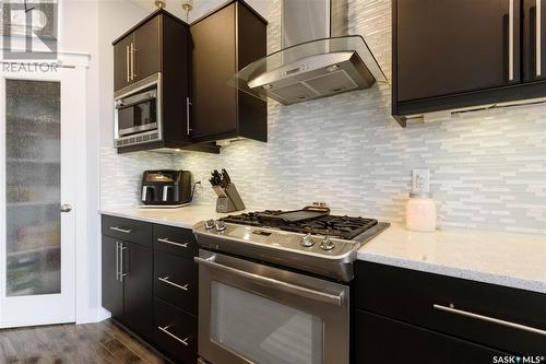 200 Willow Ridge Drive, Pilot Butte, SK - Indoor Photo Showing Kitchen With Upgraded Kitchen