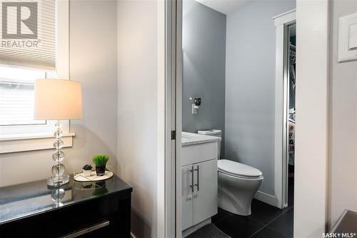 200 Willow Ridge Drive, Pilot Butte, SK - Indoor Photo Showing Bathroom