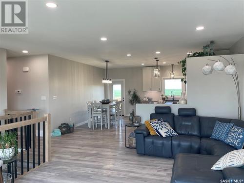 715 Doghide Drive, Tisdale, SK - Indoor Photo Showing Living Room