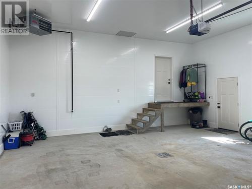 715 Doghide Drive, Tisdale, SK - Indoor Photo Showing Garage