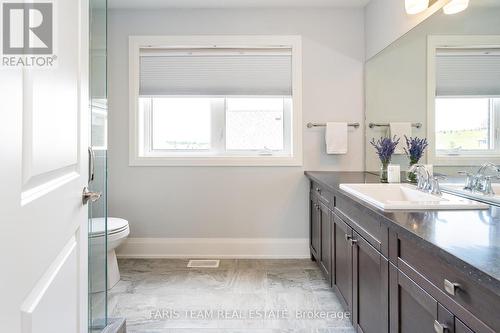 16 Gelderland Crescent, Oro-Medonte, ON - Indoor Photo Showing Bathroom