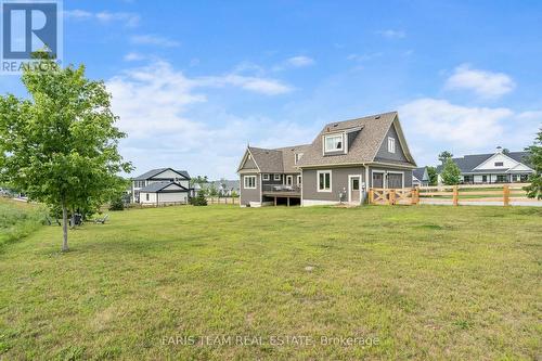 16 Gelderland Crescent, Oro-Medonte, ON - Outdoor