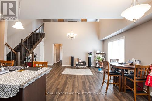 805B Dundas Street W, Whitby (Downtown Whitby), ON - Indoor Photo Showing Dining Room