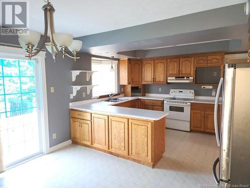 637 Douglas Avenue, Fredericton, NB - Indoor Photo Showing Kitchen With Double Sink