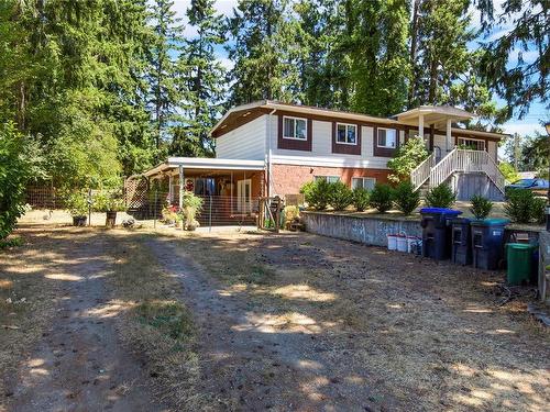 1922 Cedar Rd, Nanaimo, BC - Outdoor