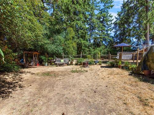 1922 Cedar Rd, Nanaimo, BC - Outdoor