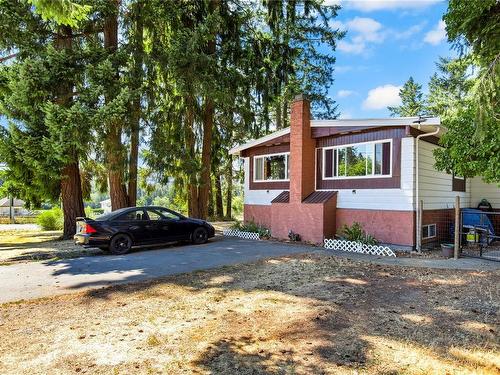 1922 Cedar Rd, Nanaimo, BC - Outdoor