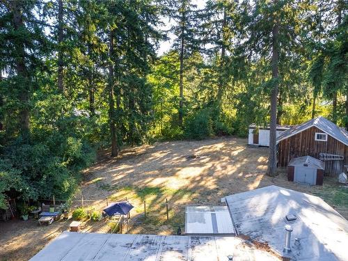 1922 Cedar Rd, Nanaimo, BC - Outdoor