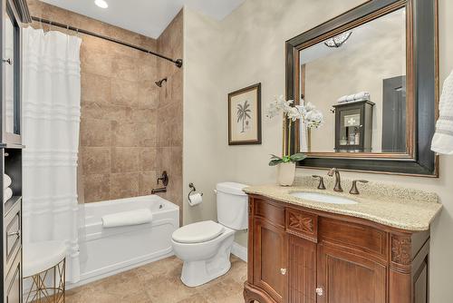 158 Terrace Hill Court, Kelowna, BC - Indoor Photo Showing Bathroom