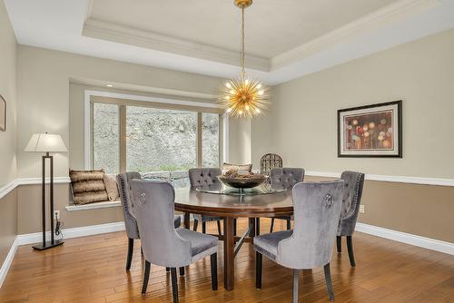 158 Terrace Hill Court, Kelowna, BC - Indoor Photo Showing Dining Room