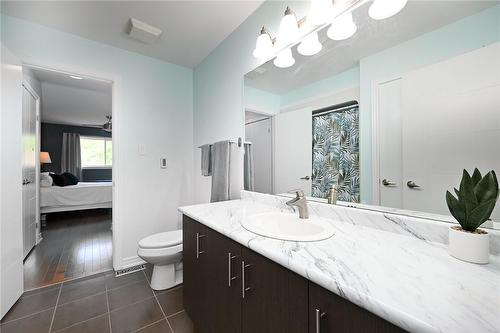 28 Woodburn Avenue, St. Catharines, ON - Indoor Photo Showing Bathroom