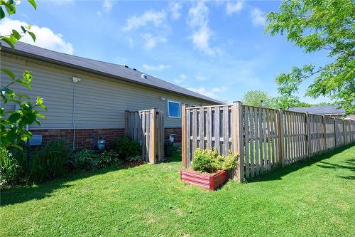 28 Woodburn Avenue, St. Catharines, ON - Outdoor