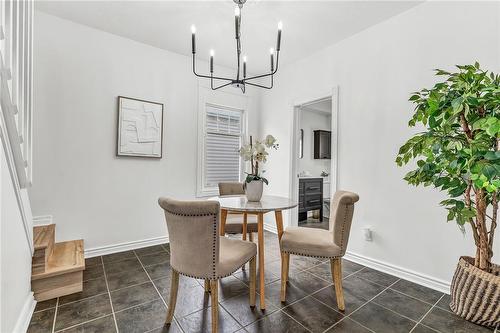 652 Upper Wellington Street, Hamilton, ON - Indoor Photo Showing Dining Room