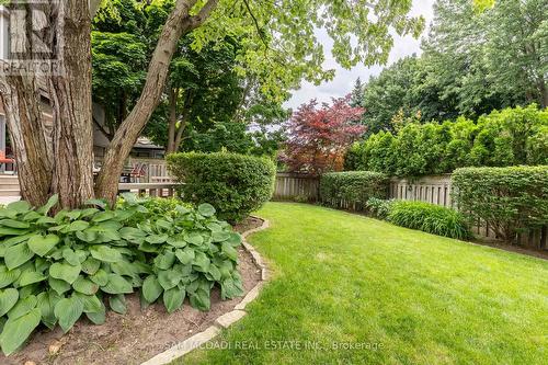 1887 Sherwood Forrest Circle, Mississauga, ON - Outdoor