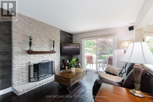 1887 Sherwood Forrest Circle, Mississauga, ON - Indoor Photo Showing Living Room With Fireplace